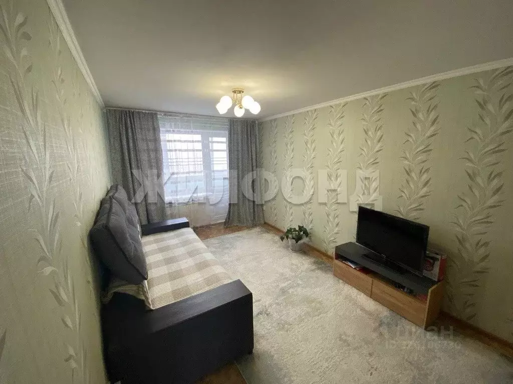 3-к кв. Хакасия, Абакан Аскизская ул., 160 (60.5 м) - Фото 2