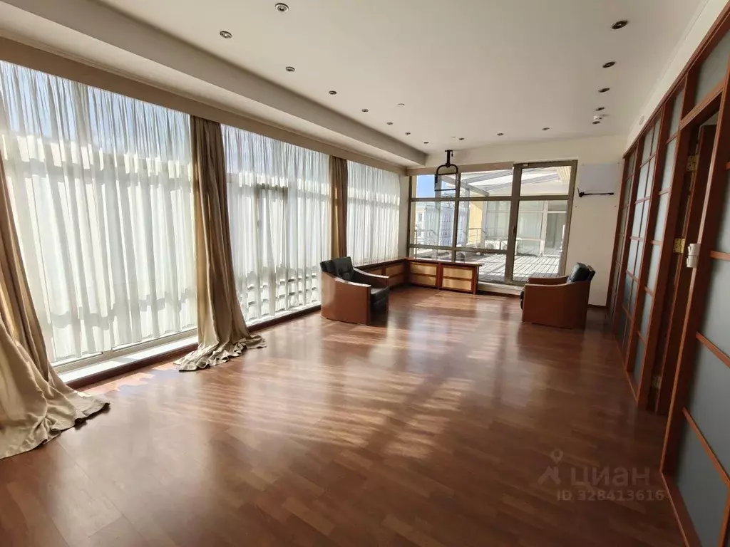 Офис в Москва Страстной бул., 8А (200 м) - Фото 1