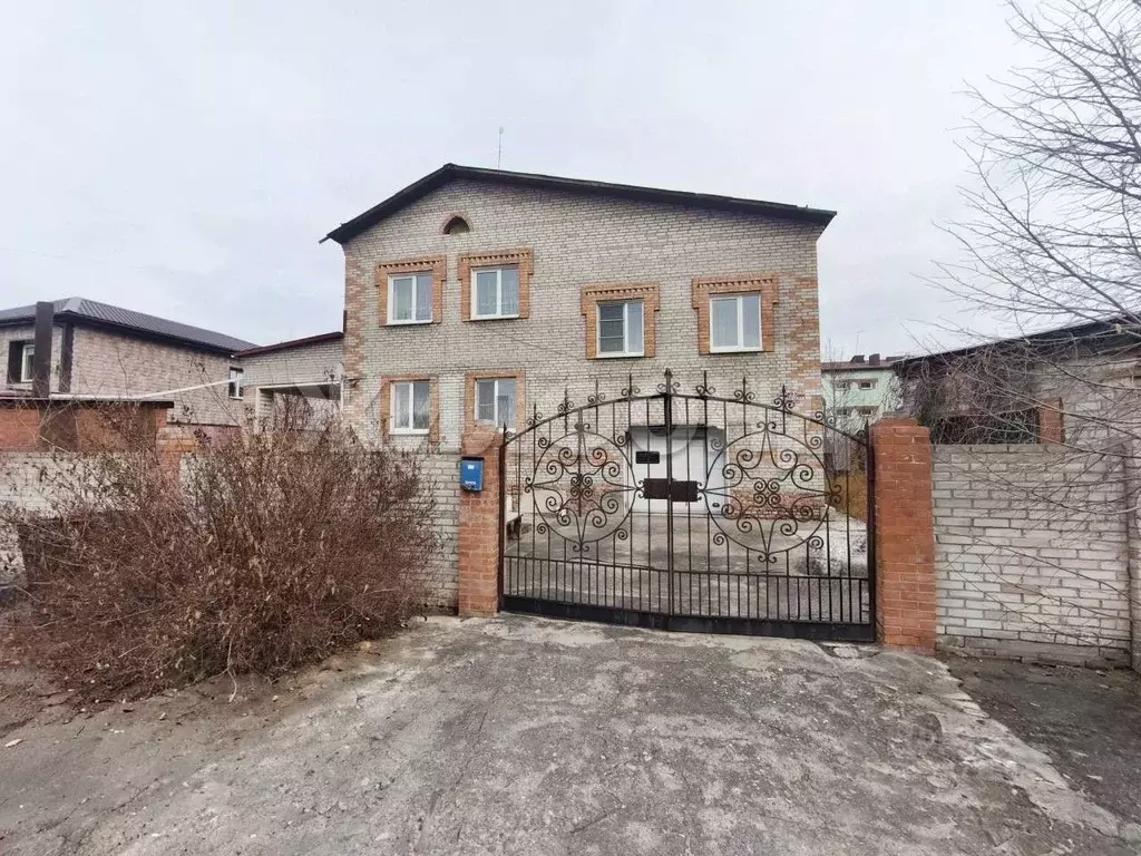 Коттедж в Хакасия, Черногорск Моховская ул. (366 м) - Фото 1