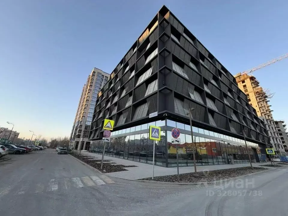 Помещение свободного назначения в Татарстан, Казань ул. Гаврилова, 7к1 ... - Фото 1