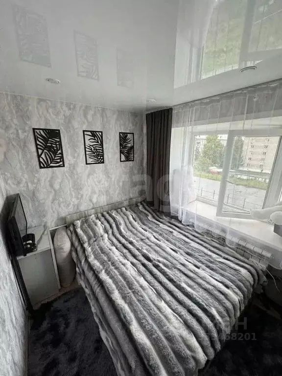 2-к кв. Алтайский край, Барнаул ул. Антона Петрова, 136 (30.0 м) - Фото 1