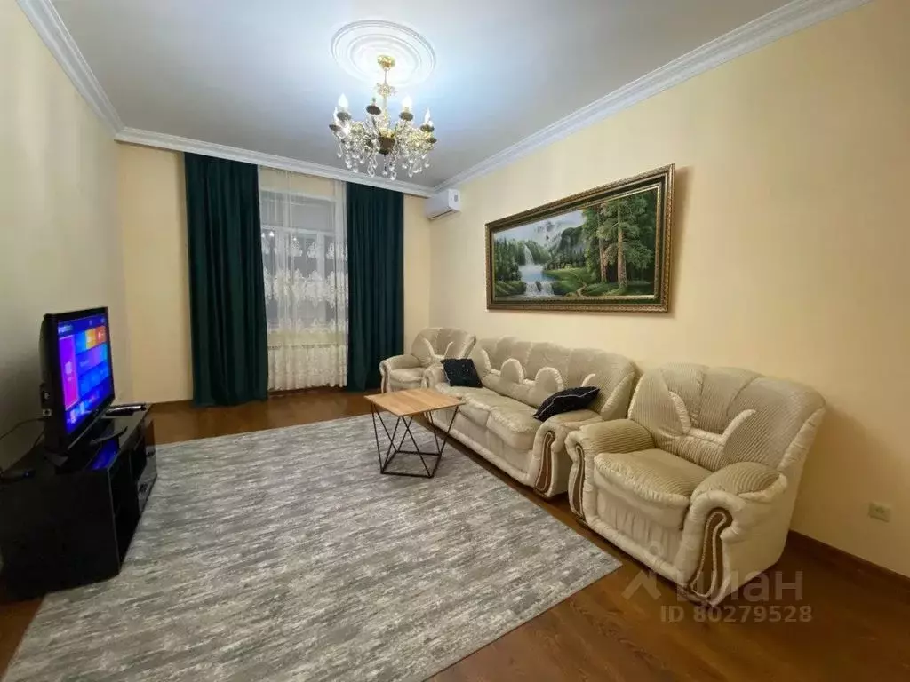 2-к кв. Дагестан, Махачкала ул. Времена Года, 8А (60.0 м) - Фото 0