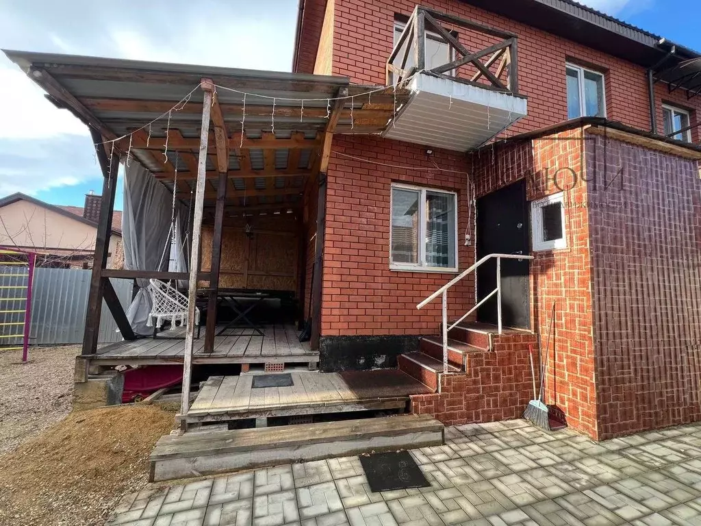 Дом в Башкортостан, Абзелиловский район, Ташбулатовский сельсовет, д. ... - Фото 1