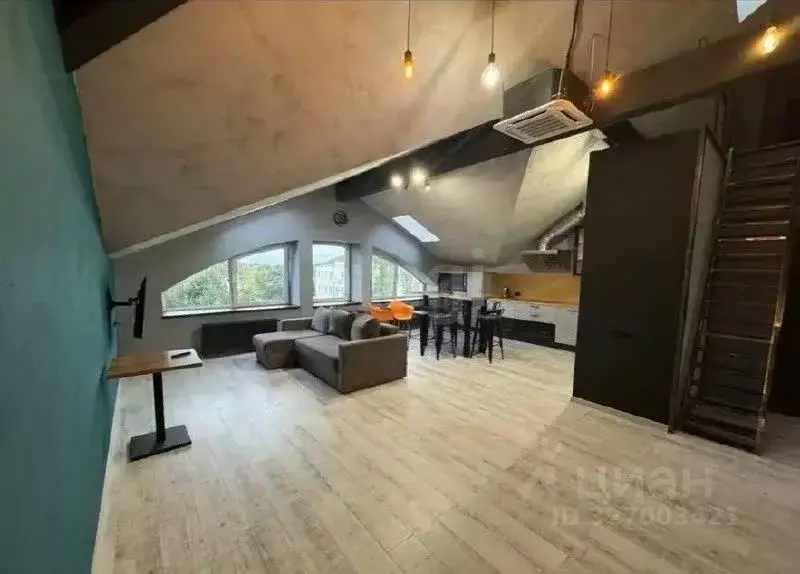 2-к кв. Тверская область, Тверь ул. Спартака, 40 (99.3 м) - Фото 1