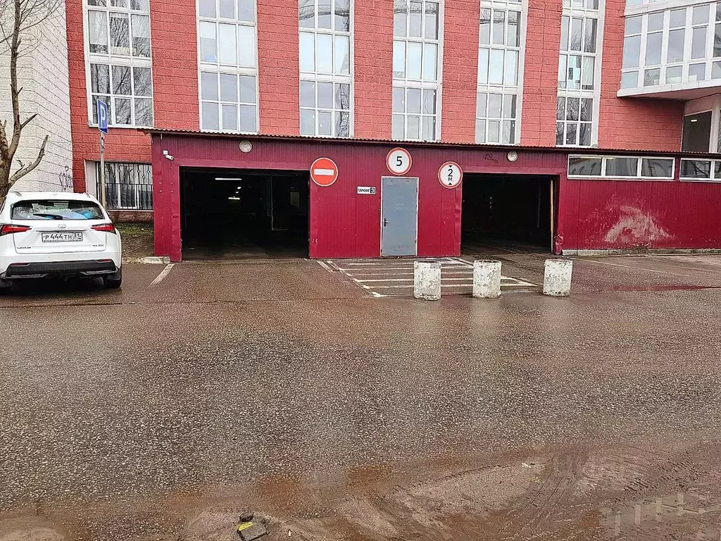 Гараж в Московская область, Дзержинский Угрешская ул., 32 (41 м) - Фото 1