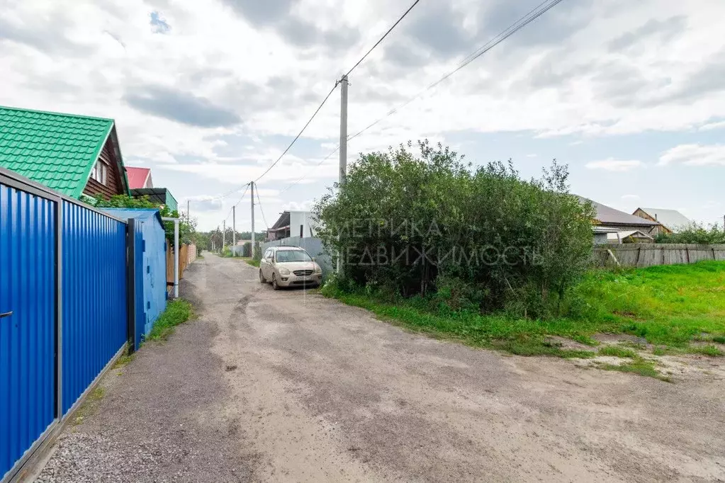 Участок в Тюменская область, Тюмень Садовое товарищество Липовый ... - Фото 0