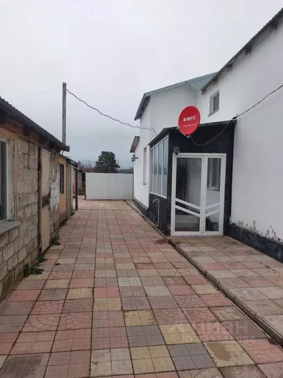 Дом в Оренбургская область, Соль-Илецкий муниципальный округ, с. ... - Фото 2