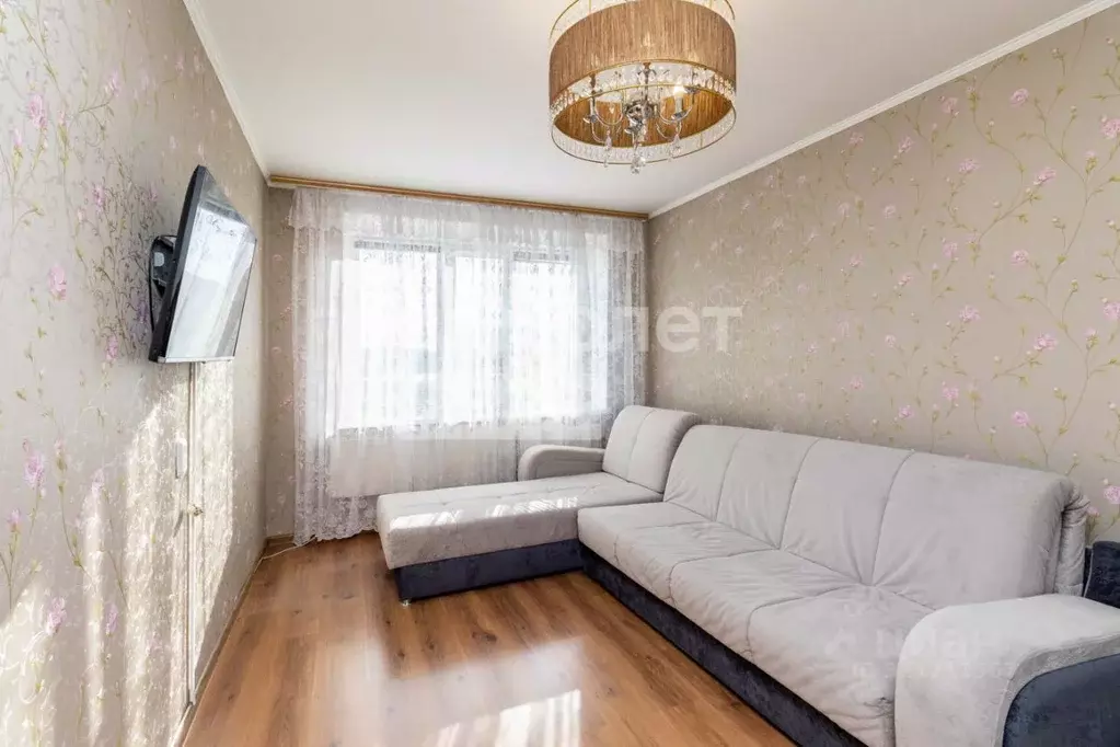 2-к кв. Ханты-Мансийский АО, Сургут ул. Чехова, 10 (44.7 м) - Фото 1