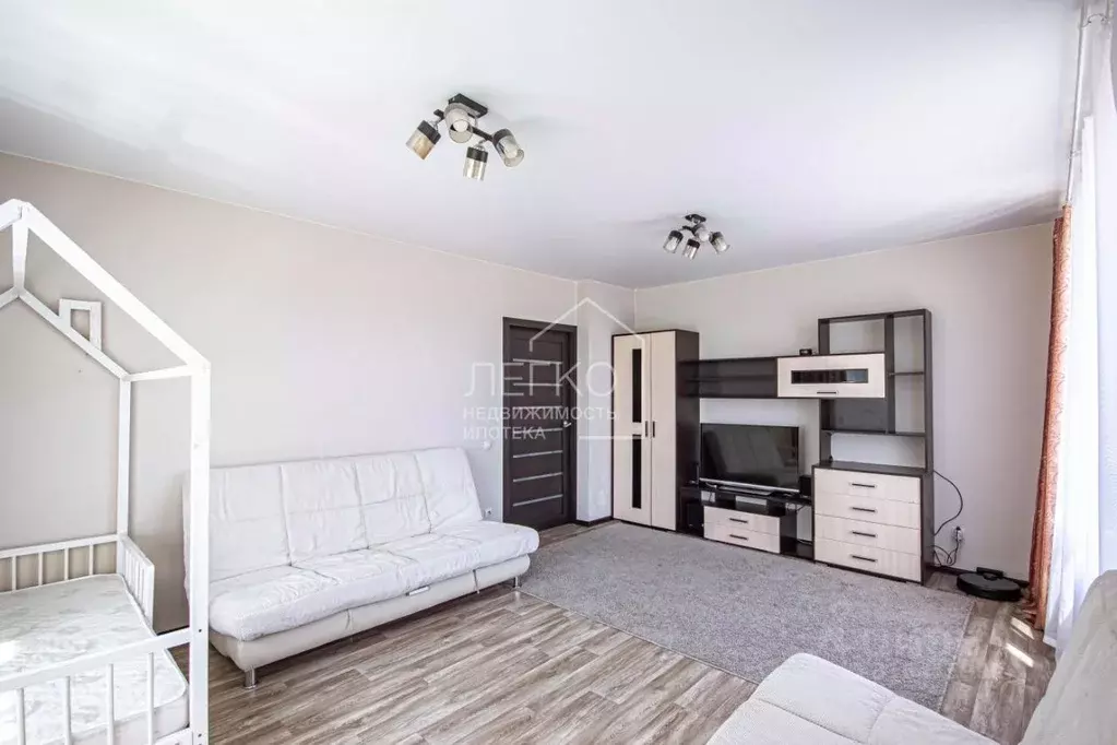 2-к кв. Новосибирская область, Новосибирск ул. Королева, 1А (61.0 м) - Фото 0