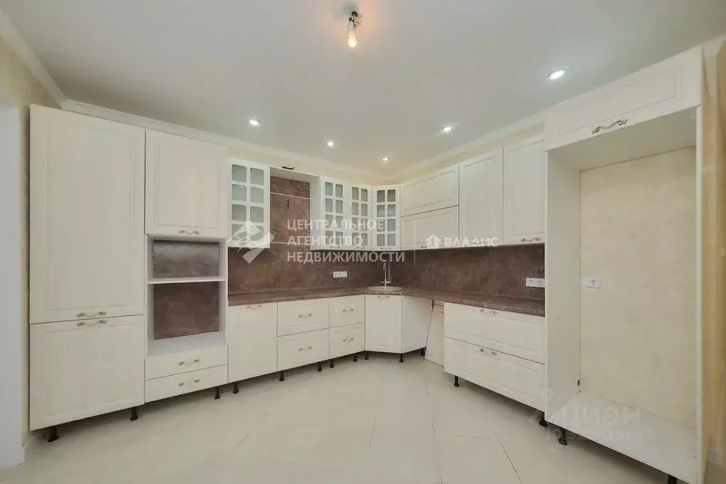 3-к кв. Рязанская область, Рыбное ул. Крымская, 10 (88.0 м) - Фото 1