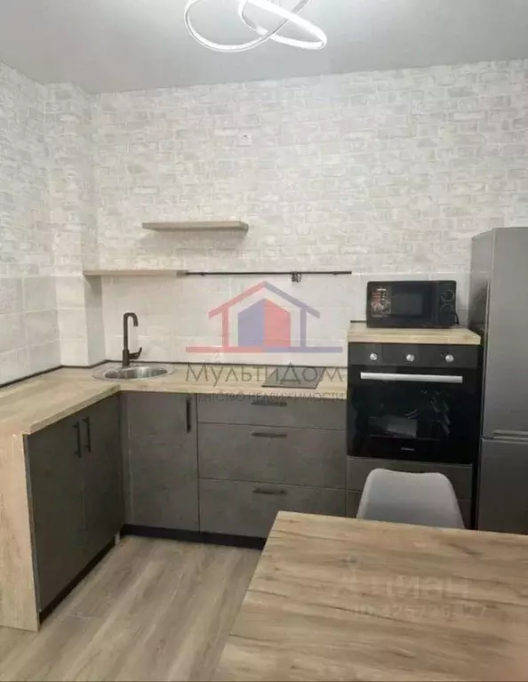 2-к кв. Белгородская область, Старый Оскол Космос мкр, 11А (37.0 м) - Фото 1