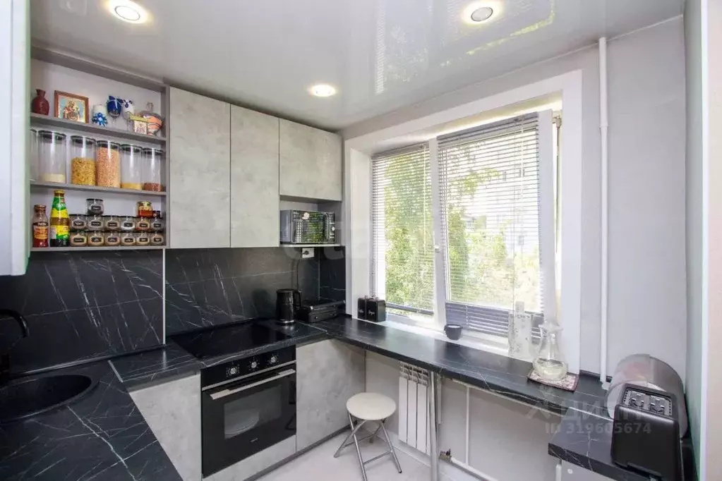 3-к кв. Иркутская область, Иркутск ул. Баумана, 227 (59.2 м) - Фото 0