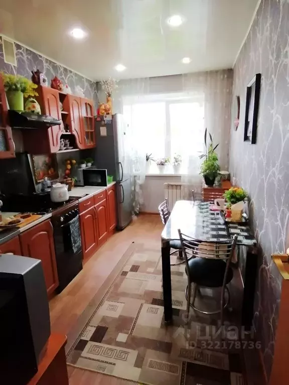 3-к кв. Ленинградская область, Тихвин 2-й мкр, 3 (66.5 м) - Фото 2