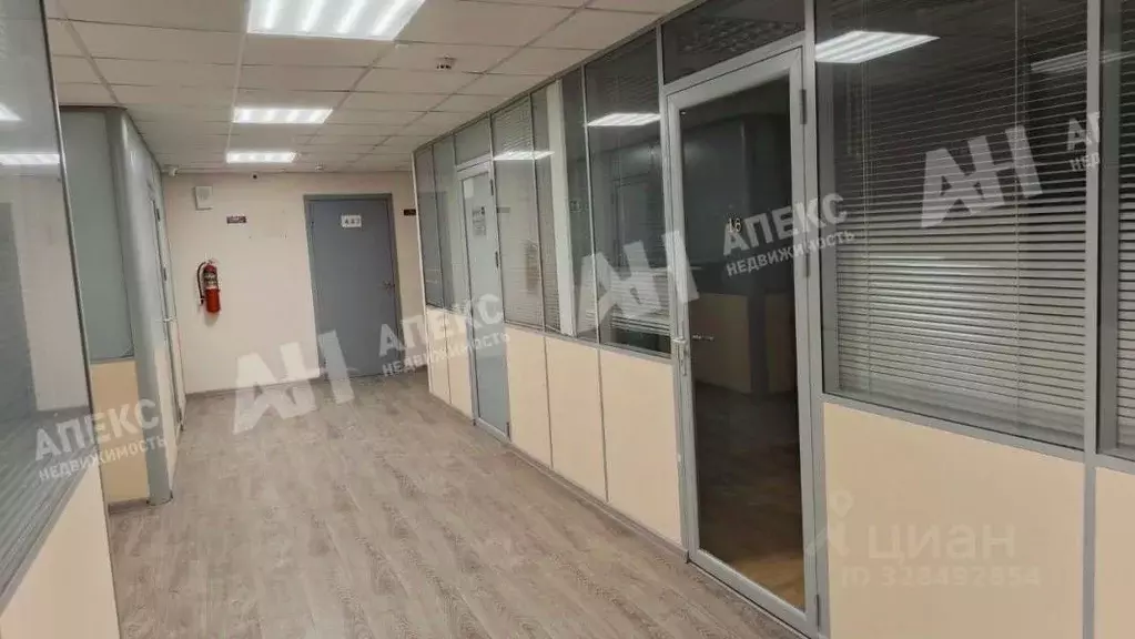 Помещение свободного назначения в Москва Павловская ул., 6 (28 м) - Фото 1