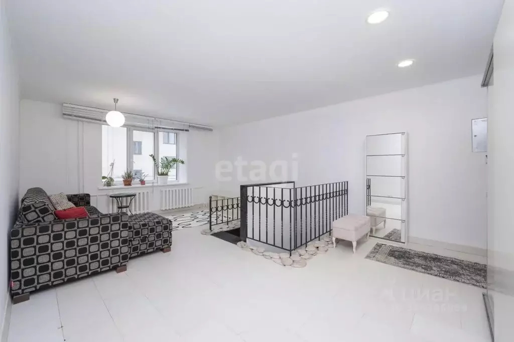 3-к кв. Пермский край, Пермь Пермская ул., 10 (90.8 м) - Фото 2