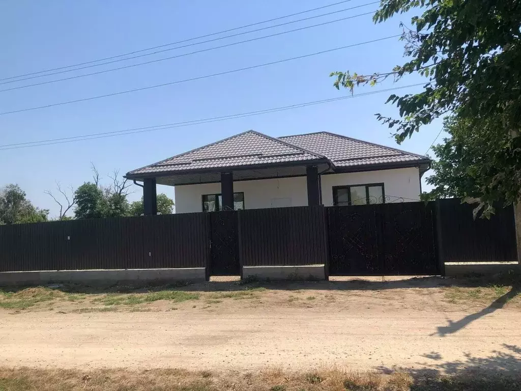 Дом в Краснодарский край, Темрюкский район, Курчанское с/пос, ... - Фото 2