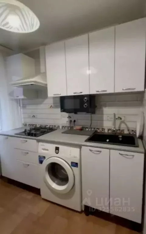 1-к кв. Саратовская область, Саратов ул. Имени А.И. Хользунова, 1/5 ... - Фото 1