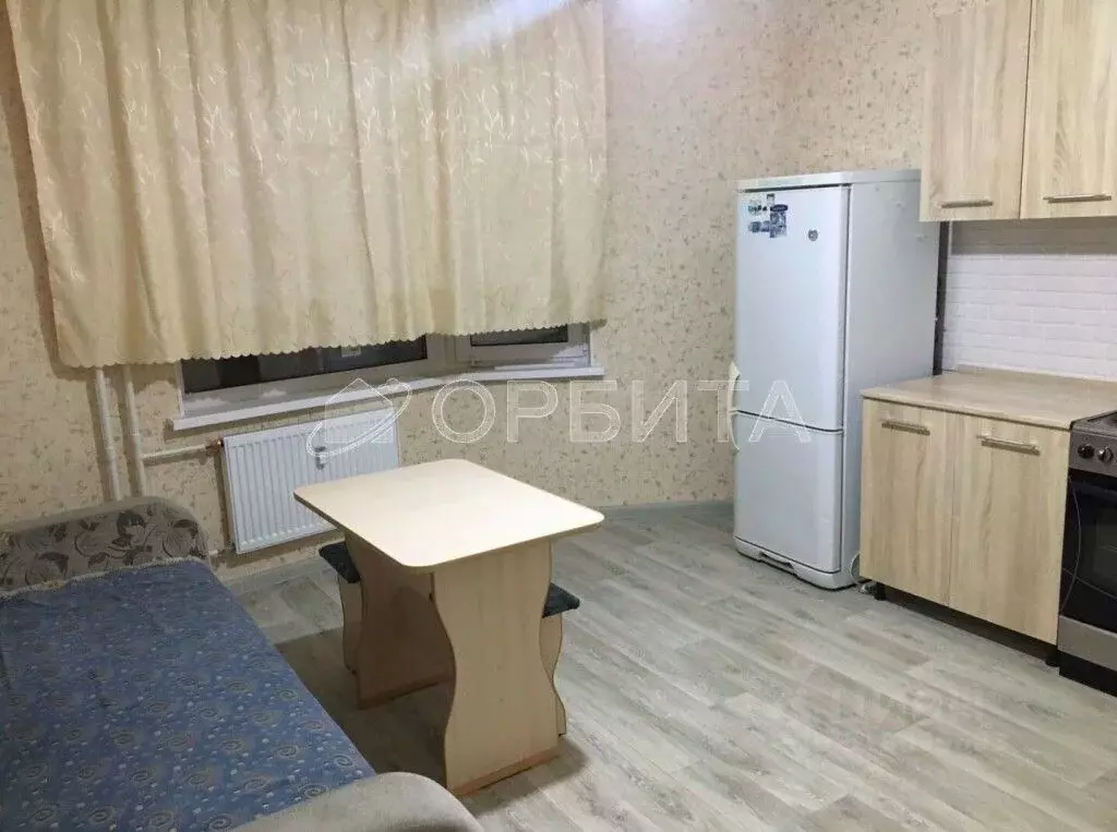 2-к кв. Тюменская область, Тюмень ул. Новоселов, 113 (51.7 м) - Фото 1