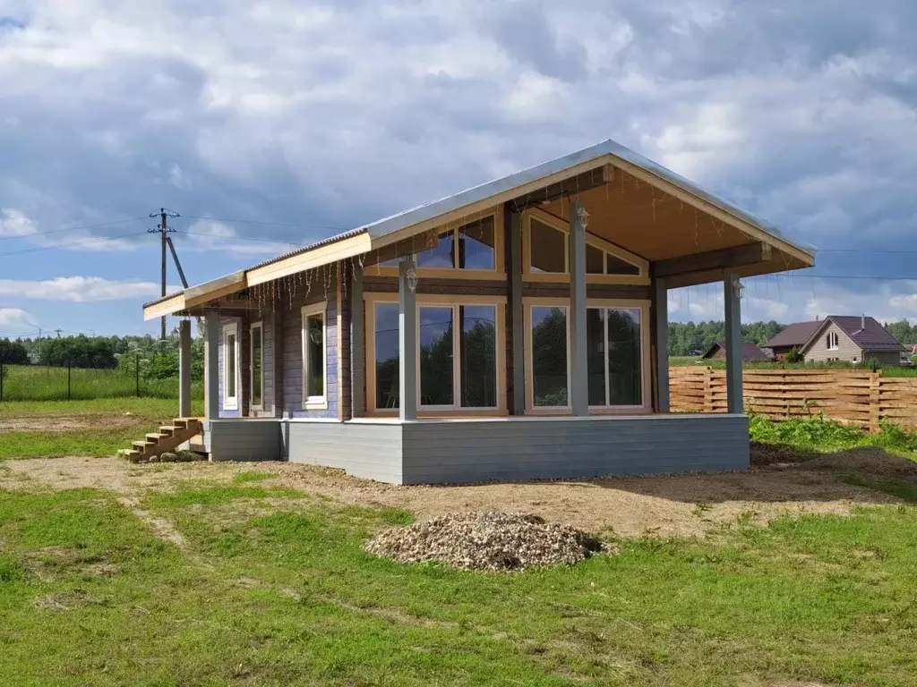 Дом в Вологодская область, с. Неверовское 1А (75 м) - Фото 1