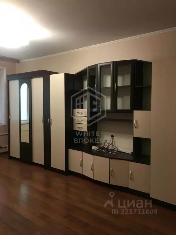 3-к кв. Московская область, Люберцы городской округ, д. Островцы ул. ... - Фото 0