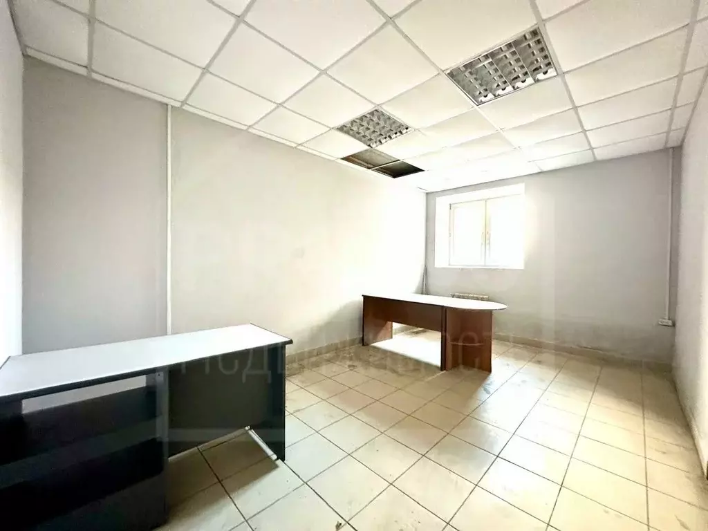 Помещение свободного назначения в Омская область, Омск Мельничная ул., ... - Фото 1