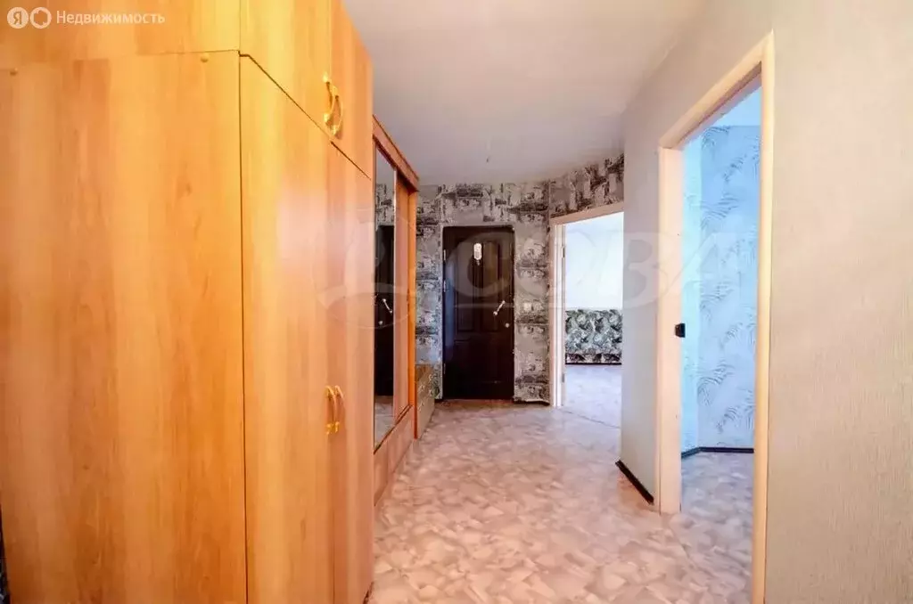 2-комнатная квартира: Кировский, Центральная улица, 16 (55 м) - Фото 1