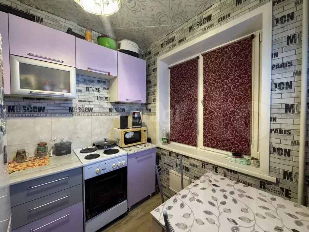 4-к. квартира, 60 м, 1/5 эт. - Фото 1