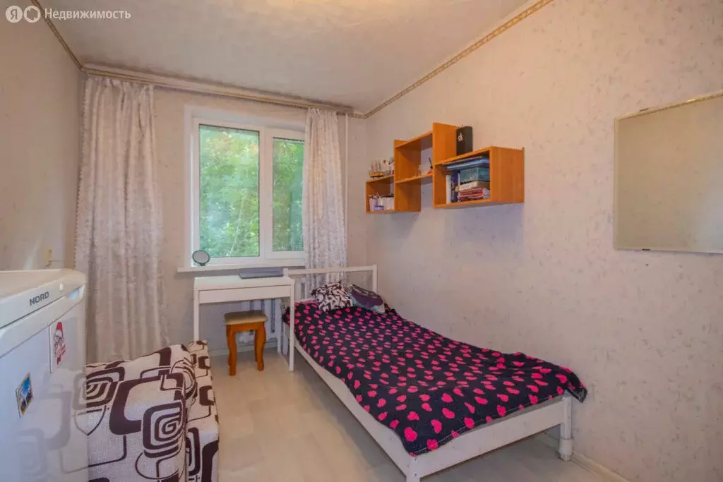 1к в 4-комнатной квартире (9.7 м) - Фото 1