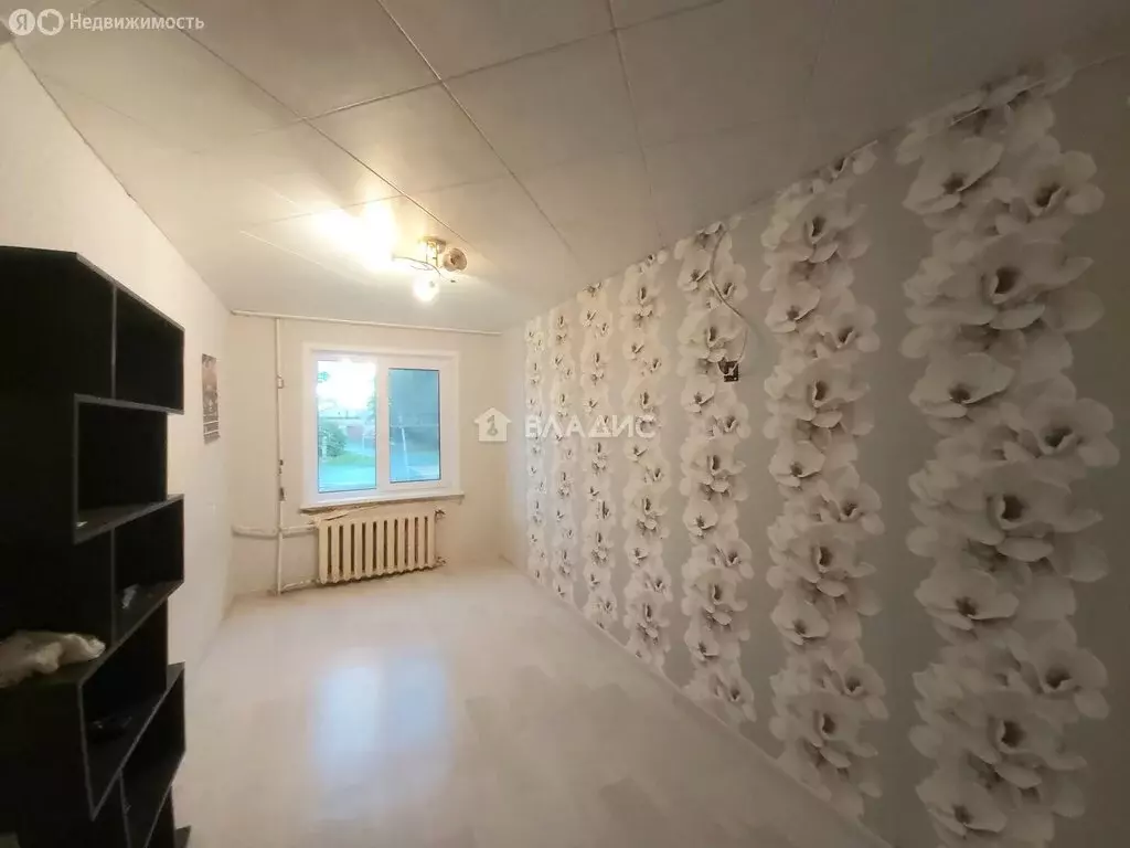 3-комнатная квартира: Камешково, улица Смурова, 13 (67.5 м) - Фото 1