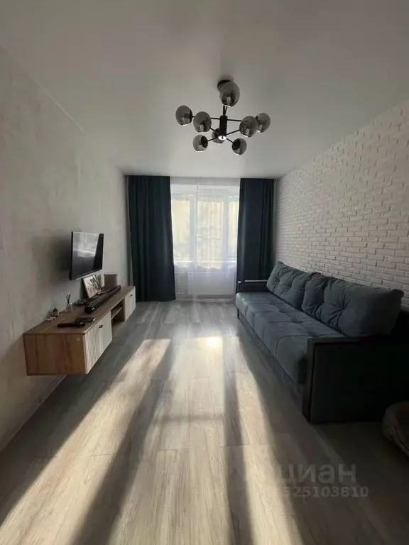 3-к кв. Ленинградская область, Волхов Волгоградская ул., 5б (58.0 м) - Фото 2