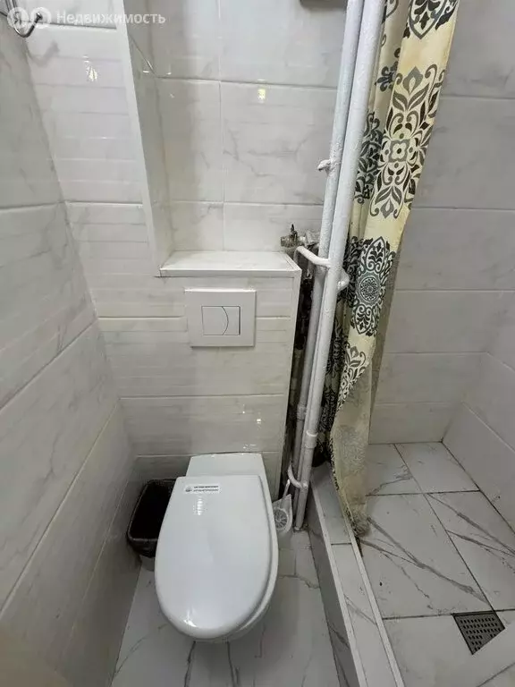 1-комнатная квартира: Обнинск, улица Курчатова, 28 (18 м) - Фото 1