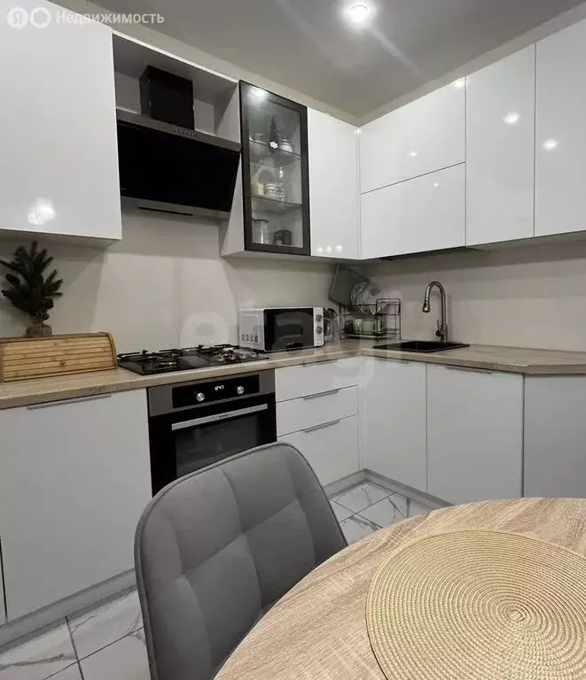 1-комнатная квартира: Ярославль, 2-я Бутырская улица, 46 (37.1 м) - Фото 1