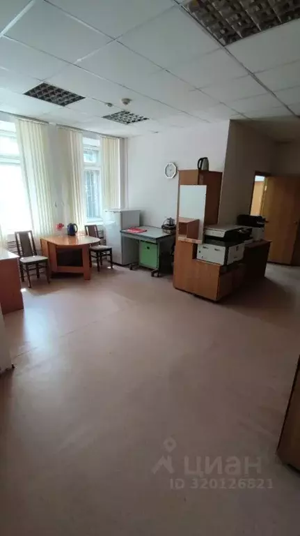 Помещение свободного назначения в Новосибирская область, Тогучин ул. ... - Фото 1