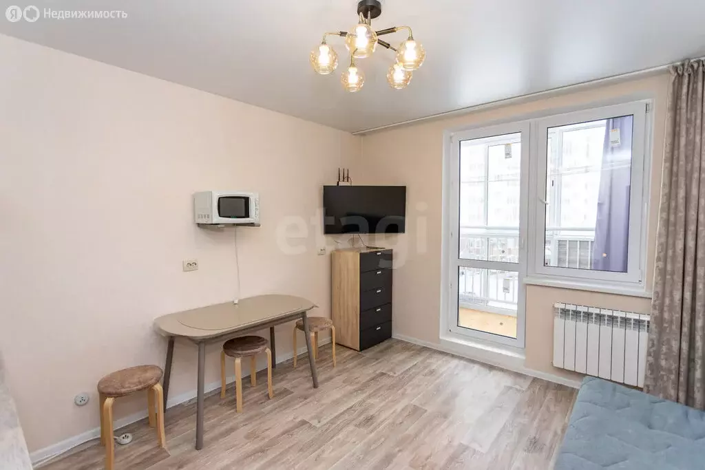 Квартира-студия: Набережные Челны, улица Виктора Полякова, 17 (23.3 м) - Фото 2