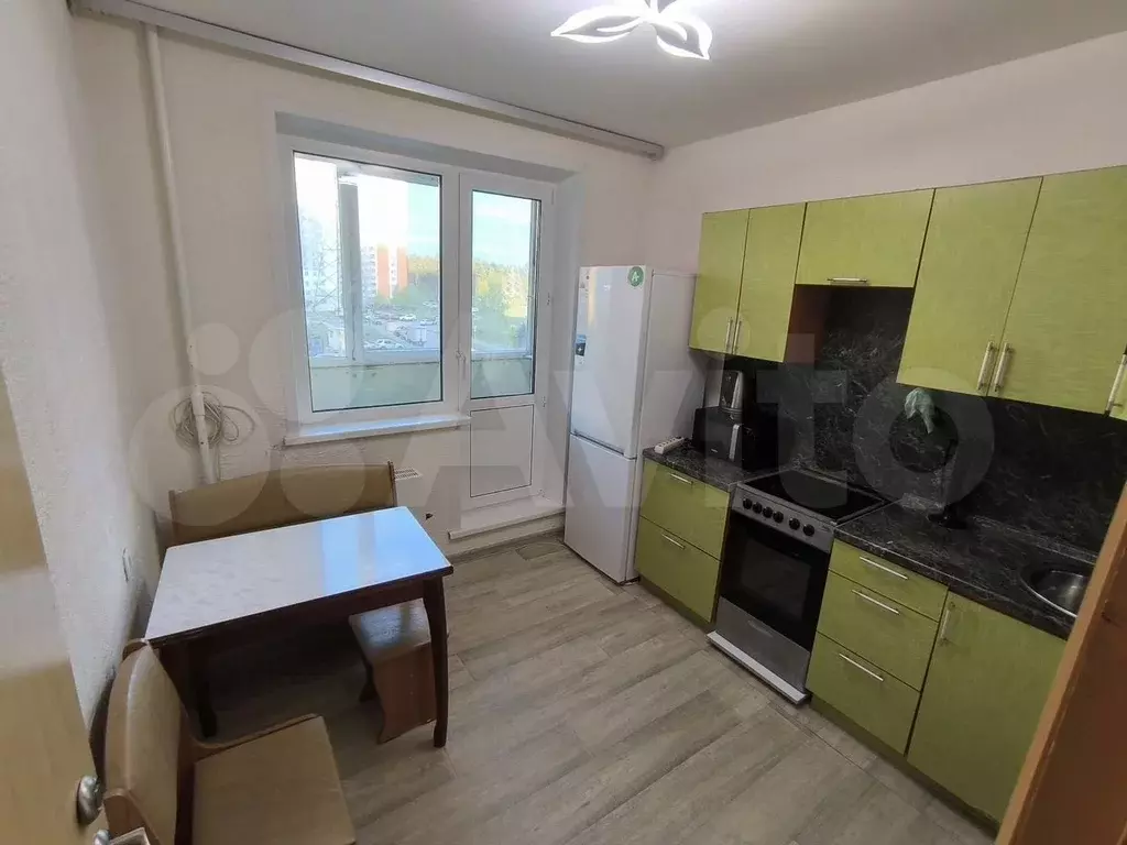 1-к. квартира, 40 м, 4/17 эт. - Фото 1