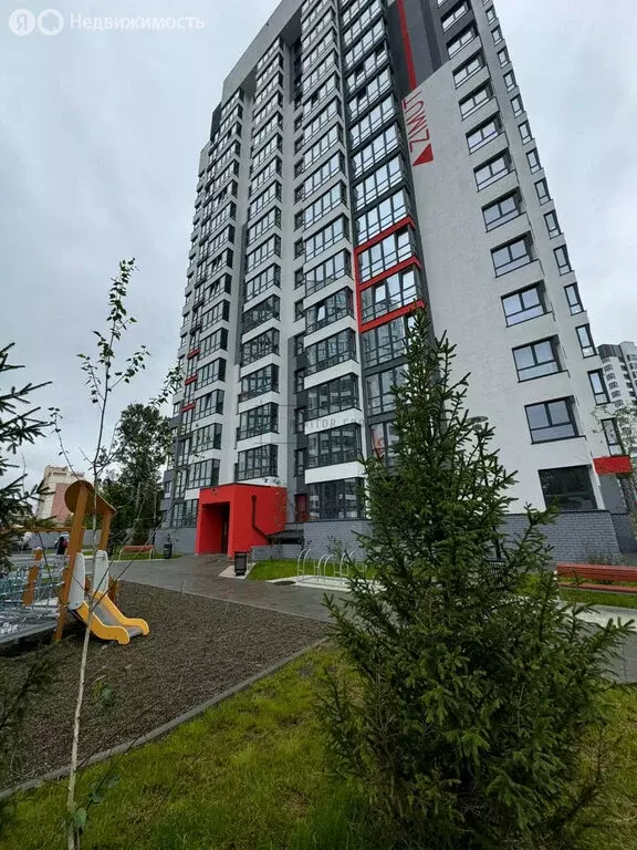 3-комнатная квартира: новосибирск, улица связистов, 162к3с (86.6 м) - Фото 0