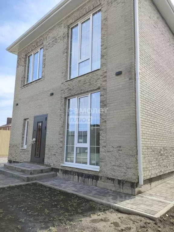 Дом в Краснодарский край, Краснодар Тюльпанная ул., 8/1 (150 м) - Фото 2