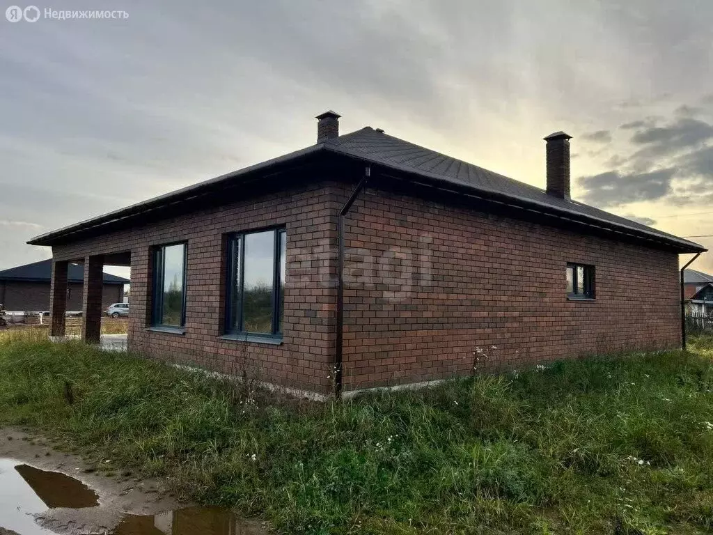 Дом в Тверская область, Калининский муниципальный округ, деревня ... - Фото 1