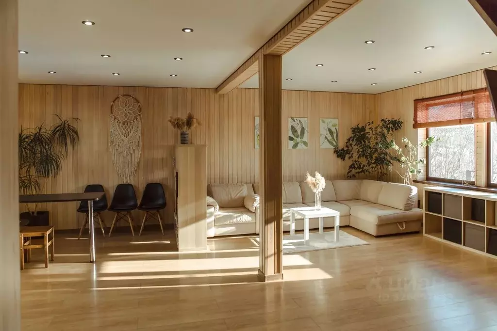 Дом в Камчатский край, Петропавловск-Камчатский ул. Панфилова, 27 (120 ... - Фото 2