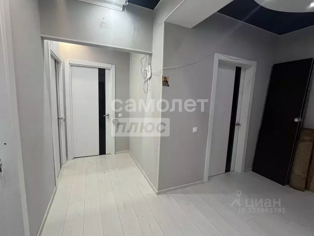 3-к кв. Калмыкия, Элиста 10-й мкр, 18Б (79.8 м) - Фото 2