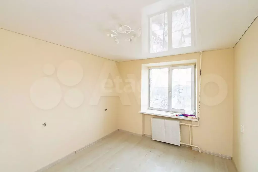 Комната 12,1 м в 1-к., 8/9 эт. - Фото 1