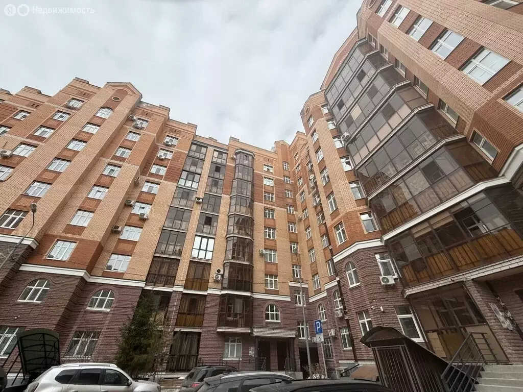 3-комнатная квартира: Казань, улица Баки Урманче, 6 (97.5 м) - Фото 1