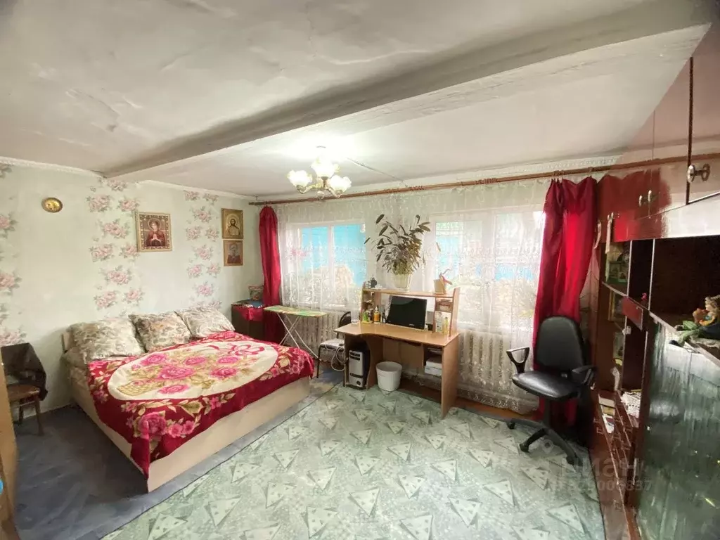 Дом в Иркутская область, Нижнеудинск Баррикадная ул., 8-2 (100 м) - Фото 1