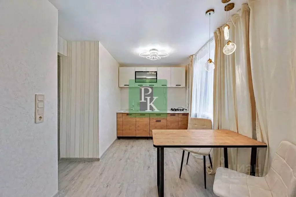 2-к кв. Севастополь ул. Репина, 10 (43.3 м) - Фото 2