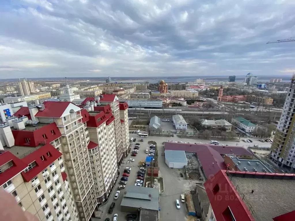 1-к кв. Волгоградская область, Волгоград ул. Пархоменко, 2А (30.0 м) - Фото 0