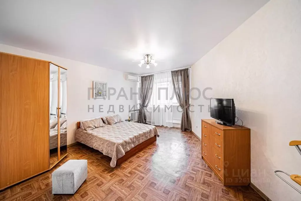 1-к кв. Липецкая область, Липецк пл. Победы, 3 (61.0 м) - Фото 2