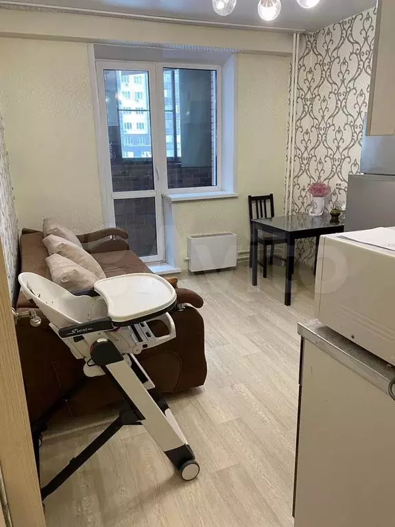 2-к. квартира, 40 м, 8/14 эт. - Фото 1