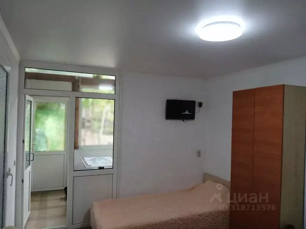 Дом в Крым, Керчь ул. Верхняя Приморская, 53 (25 м) - Фото 1