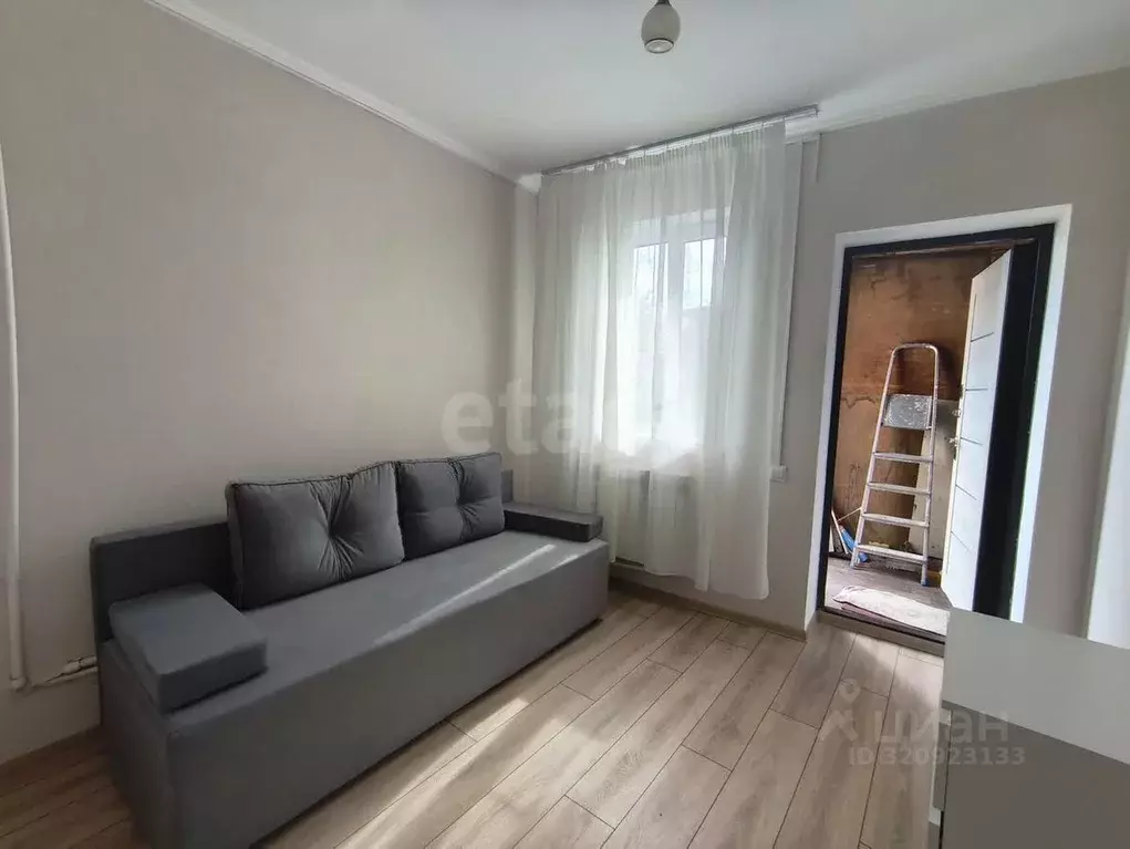 Дом в Ростовская область, Ростов-на-Дону Снежный пер. (25 м) - Фото 0