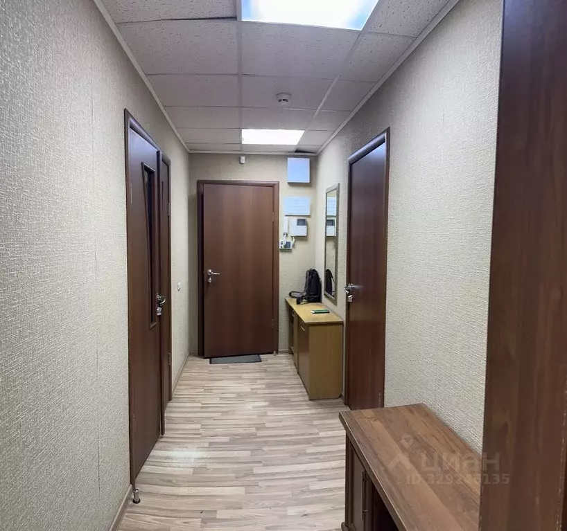 Офис в Челябинская область, Челябинск ул. Красного Урала, 8 (70 м) - Фото 2